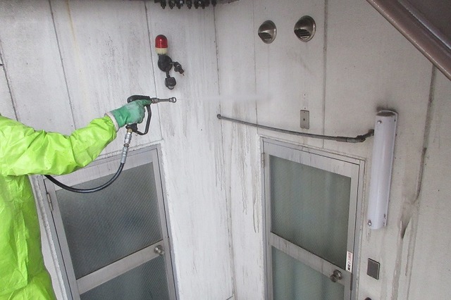 福山Sビル塗装工事の画像01