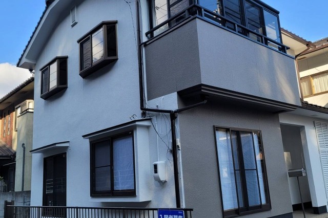 福山市貸家　住宅塗装の画像02