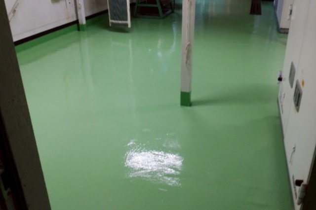 尾道市　厨房床　の画像02